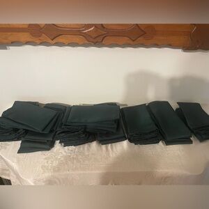 46 Dark Green cloth napkins